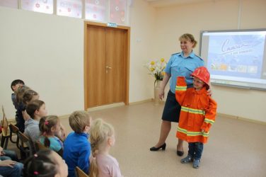 Противопожарные мероприятия в детских яслях садах школах